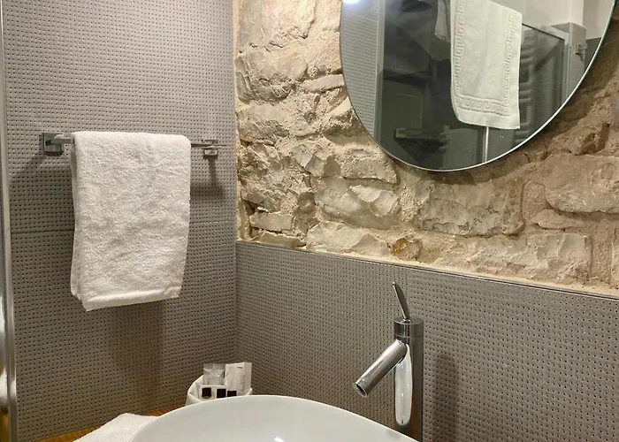 Altrelli Frühstückspension 4*